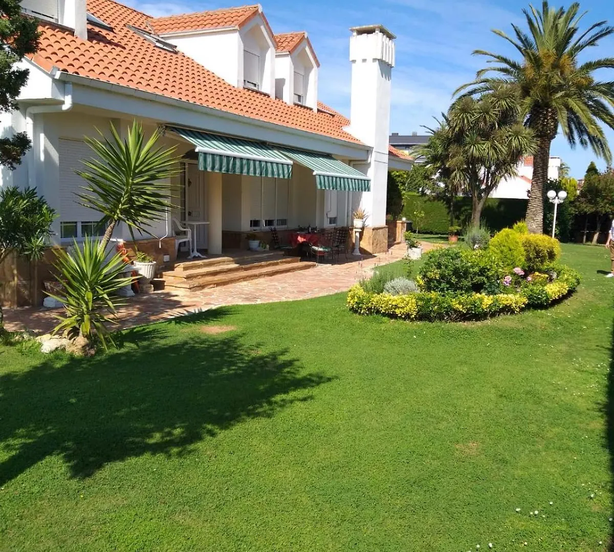 Villa Sol Santa Cruz De Bezana 0*,